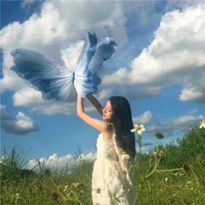 露西上太空